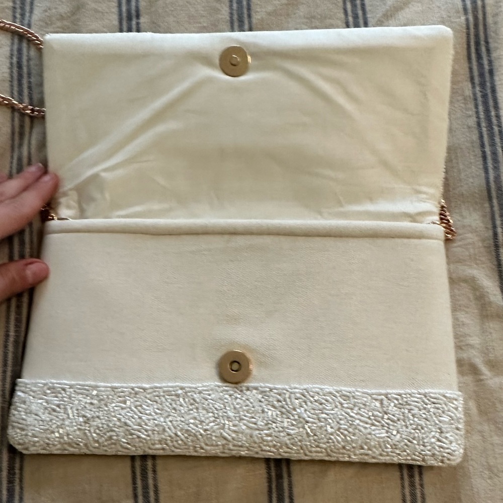 Francesca’s bride purse. Used one time. In excellent condition!